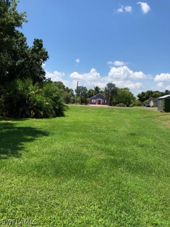 464 Avenue R, Moore Haven, FL 33471