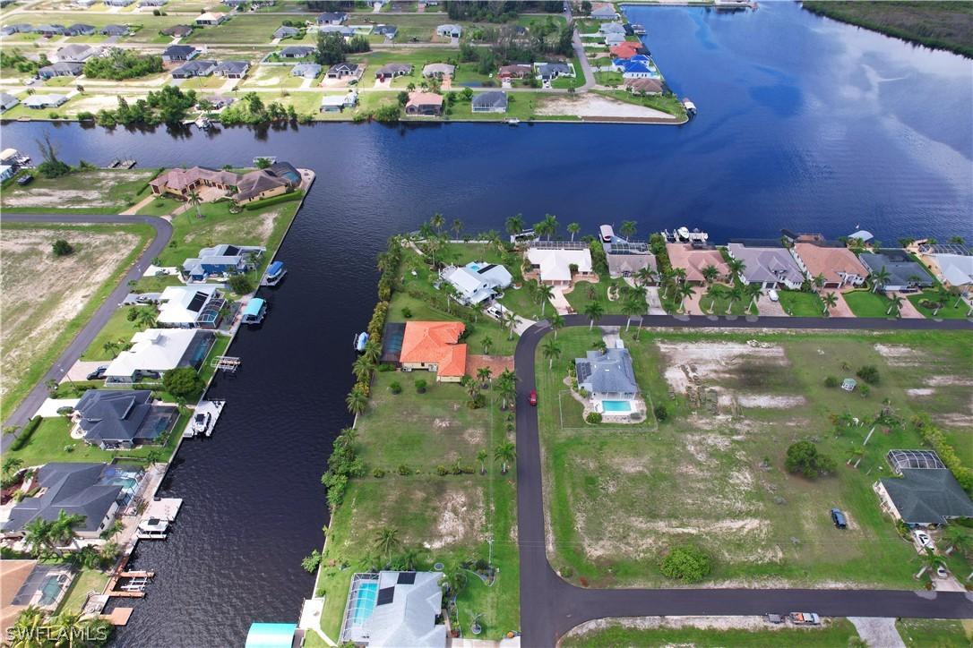 2711 NW 43rd Ave., Cape Coral, FL 33993