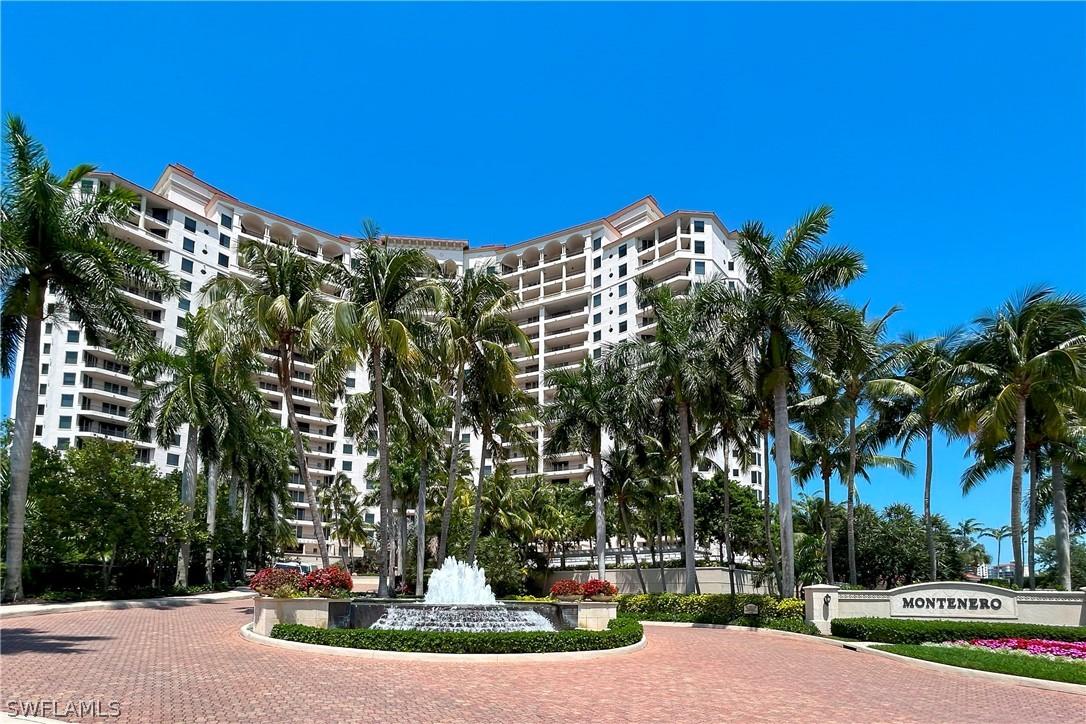 7575 Pelican Bay Blvd. #504, Naples, FL 34108