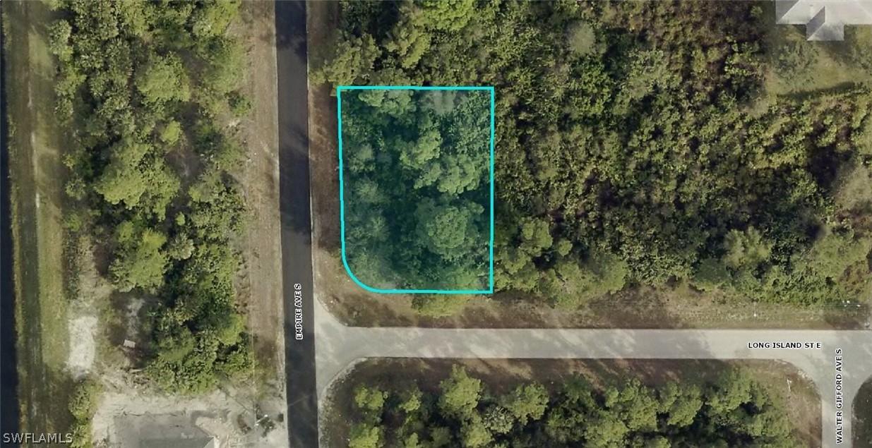 703 Long Island St., Lehigh Acres, FL 33974