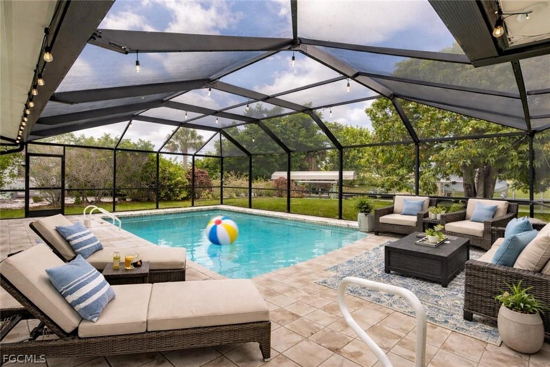 5246 Tower Dr., Cape Coral, FL 33904