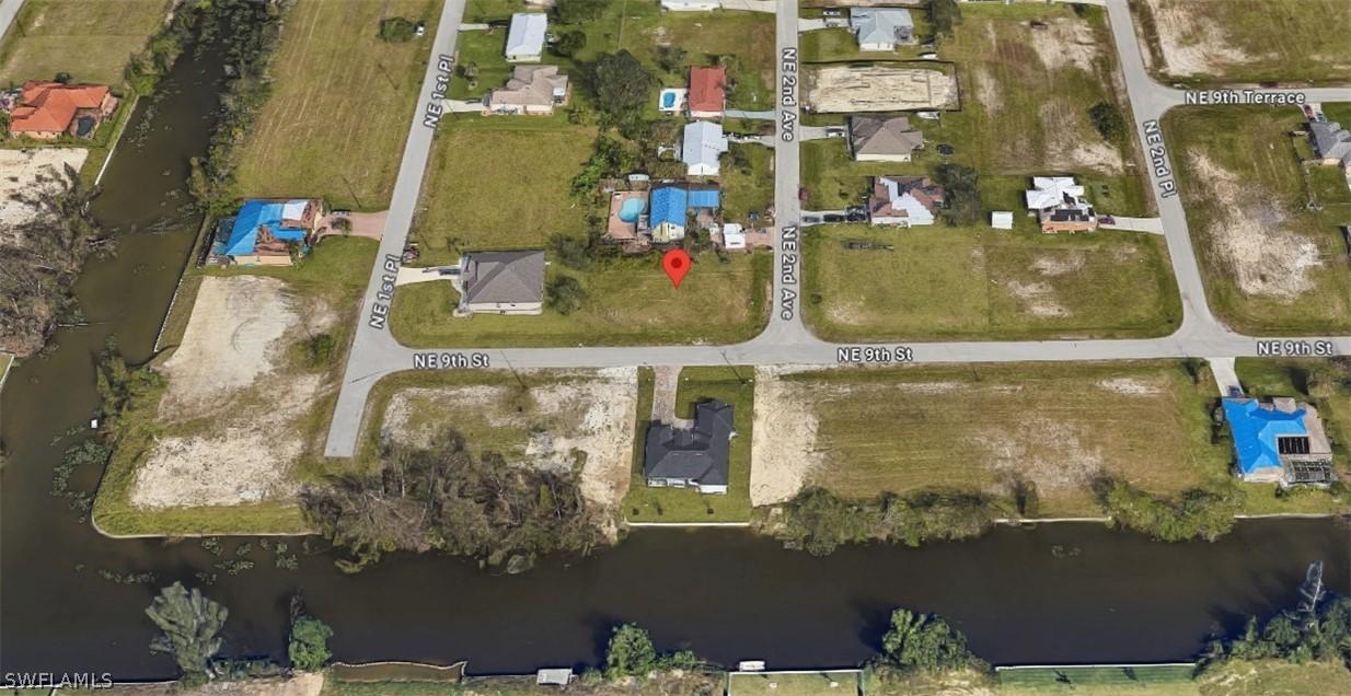 902 NE 2nd Ave., Cape Coral, FL 33909