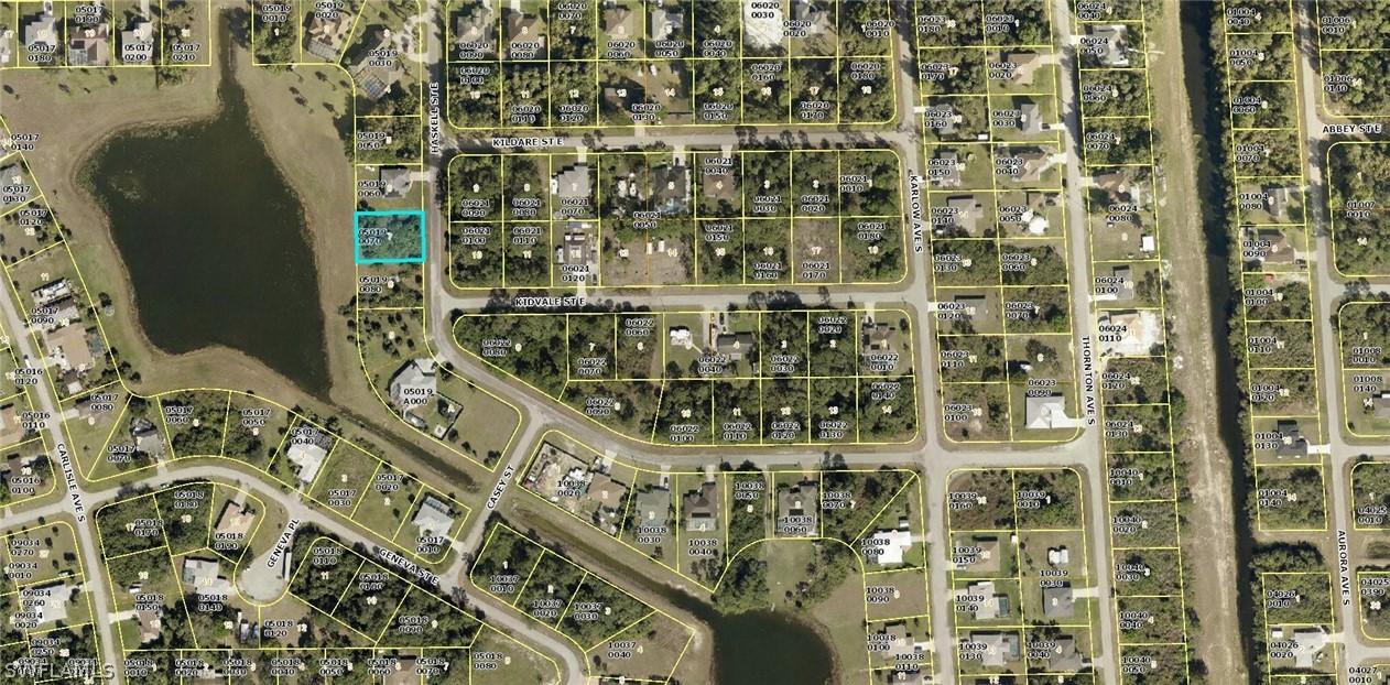 850 Haskell St., Lehigh Acres, FL 33974