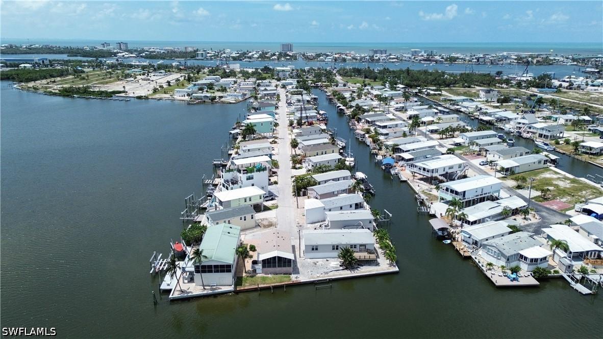 36 Emily Ln., Fort Myers Beach, FL 33931