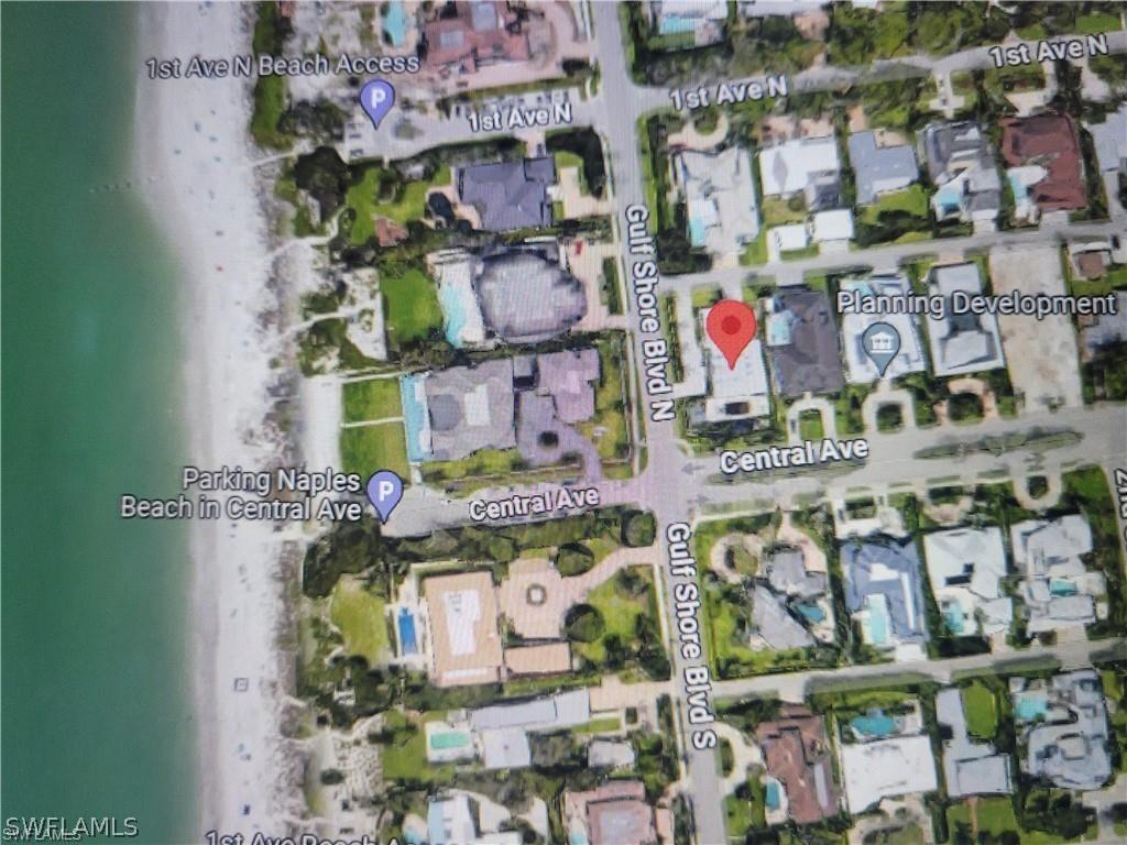 12 Gulf Shore Blvd., Naples, FL 34102