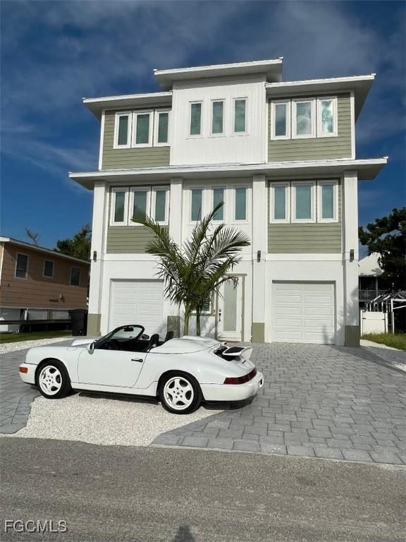 151 Chapel St., Fort Myers Beach, FL 33931