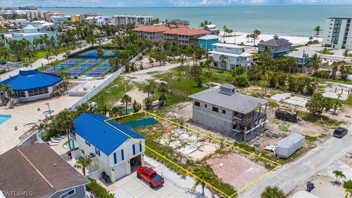122 Gulfview Ave., Fort Myers Beach, FL 33931