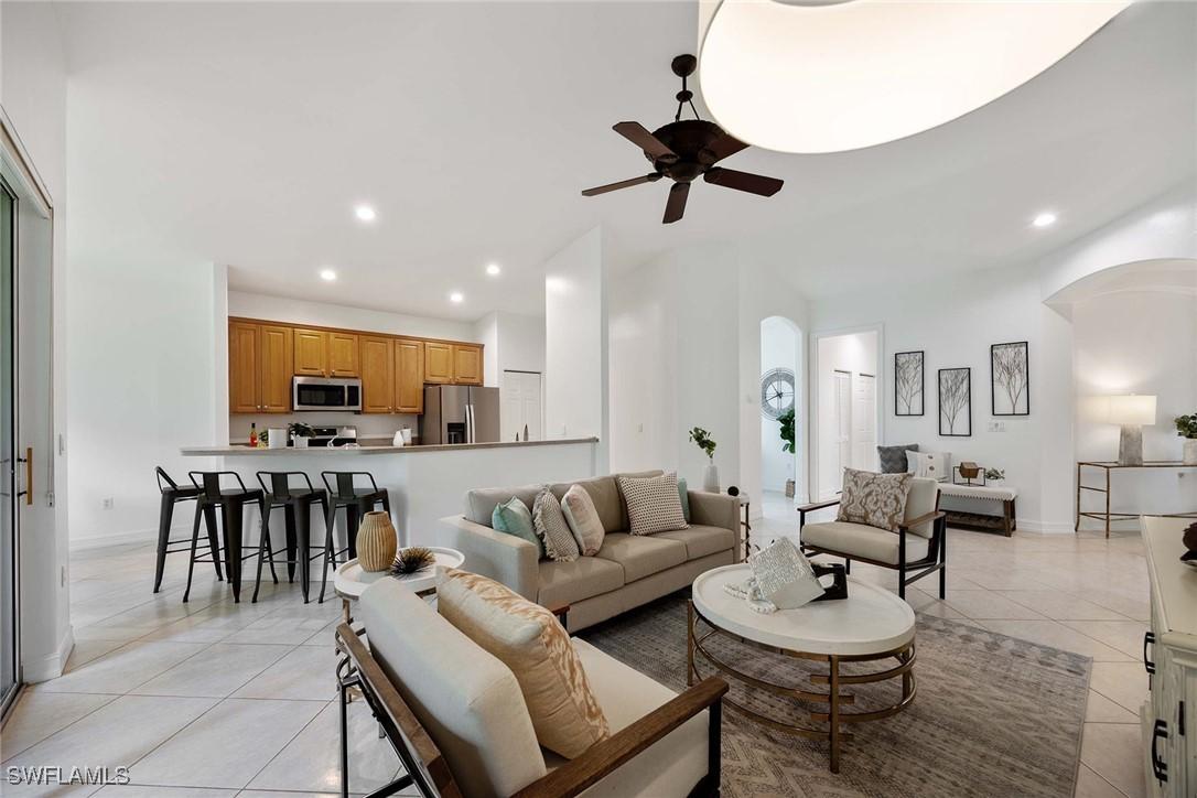 1732 Tarpon Bay Dr. #203, Naples, FL 34119
