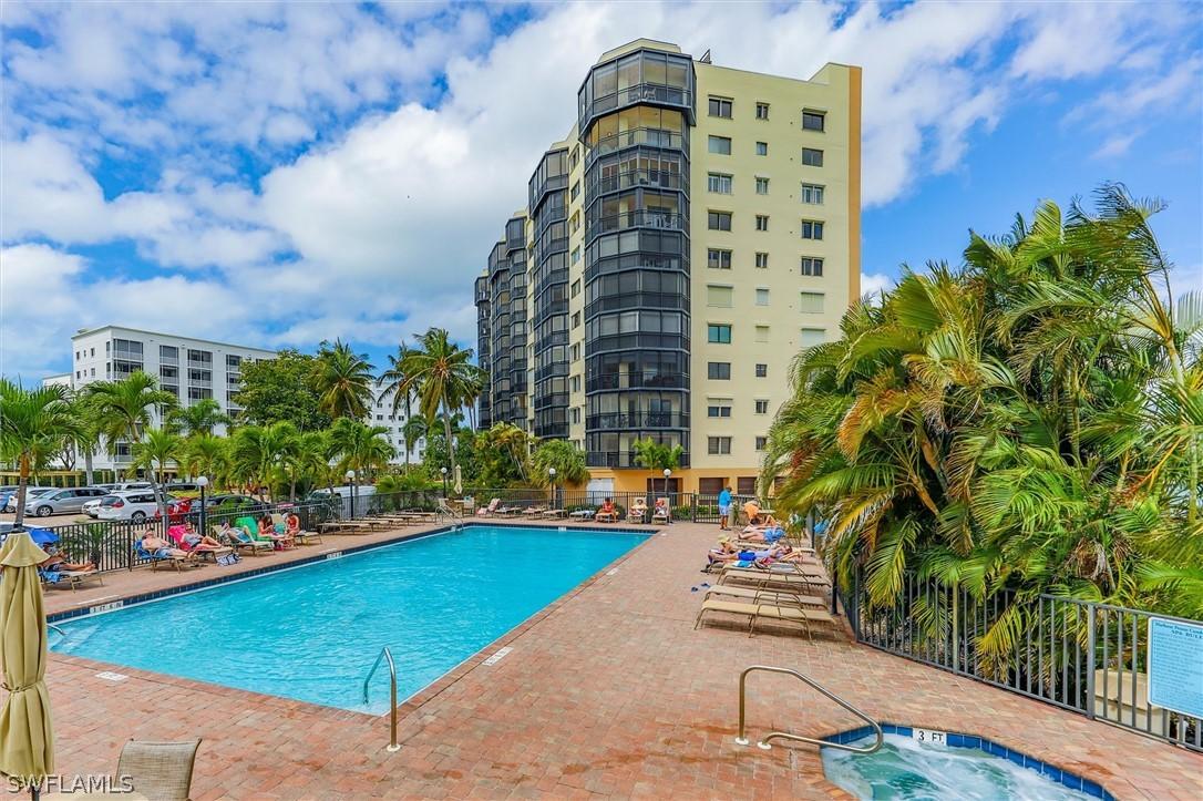 4263 Bay Beach Ln. #111, Fort Myers Beach, FL 33931