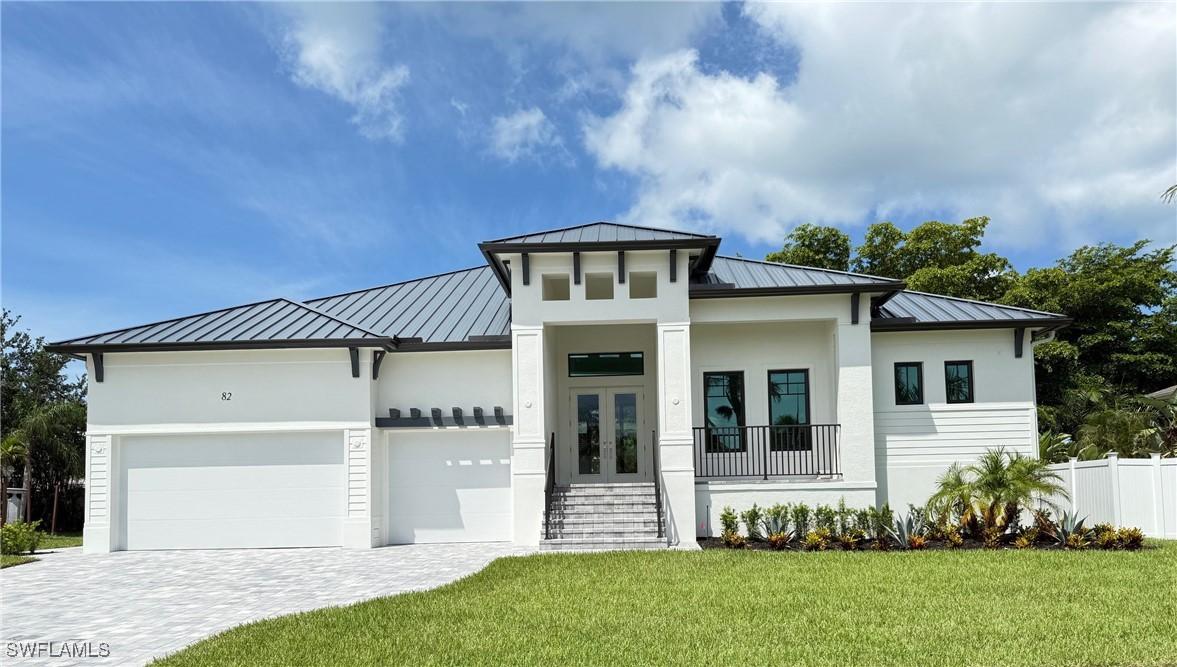 82 Tahiti Rd., Marco Island, FL 34145