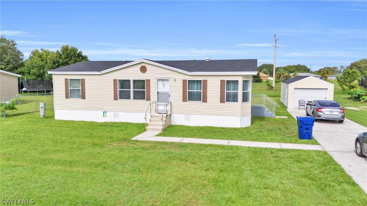 4185 Tanglewood Ln., Labelle, FL 33935