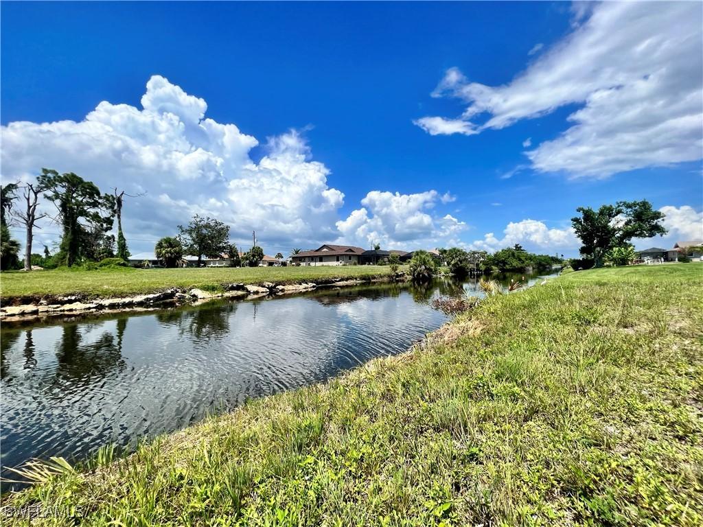76 Mark Twain Ln., Rotonda West, FL 33947