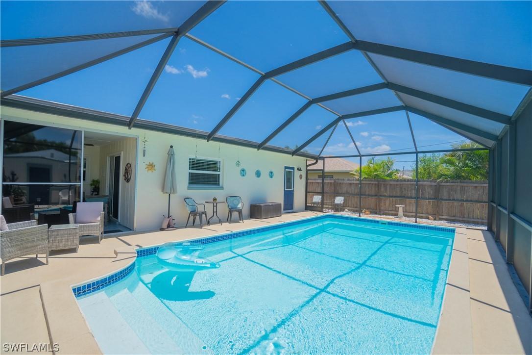 736 104th Ave., Naples, FL 34108