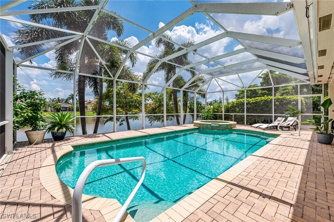 17023 Tremont St., Fort Myers, FL 33908