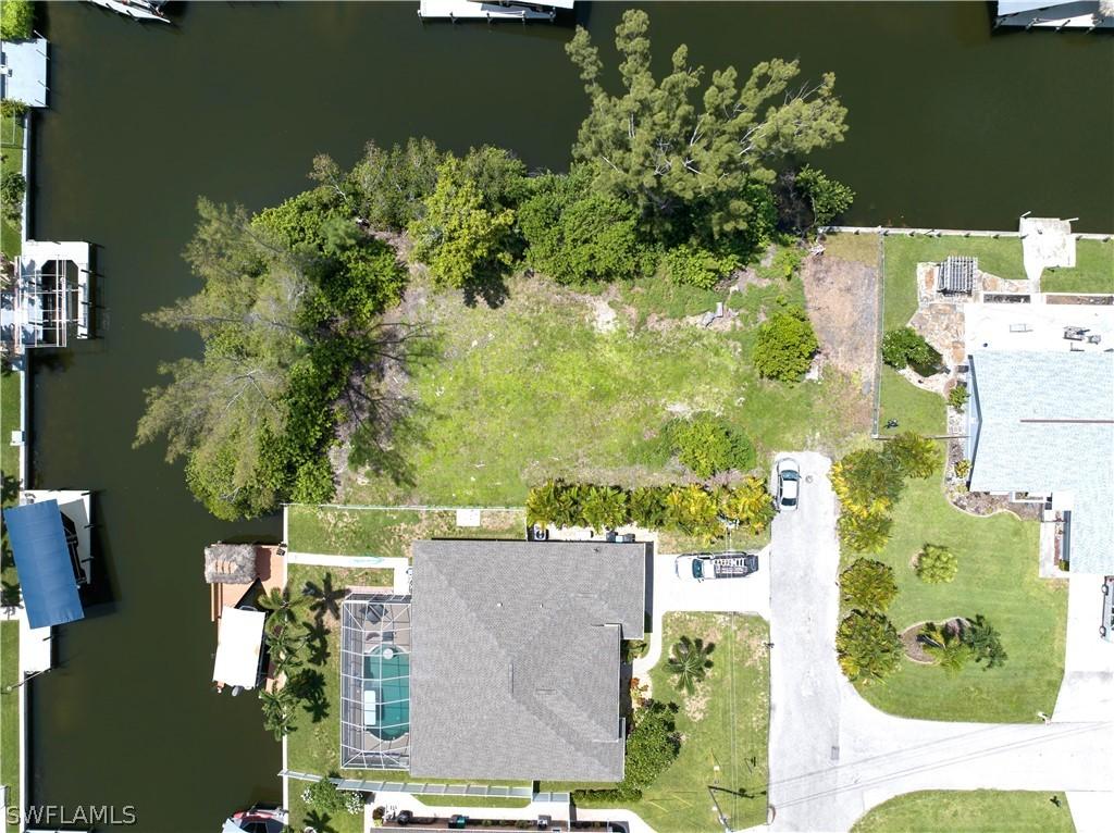 3021 SE 5th Ave., Cape Coral, FL 33904