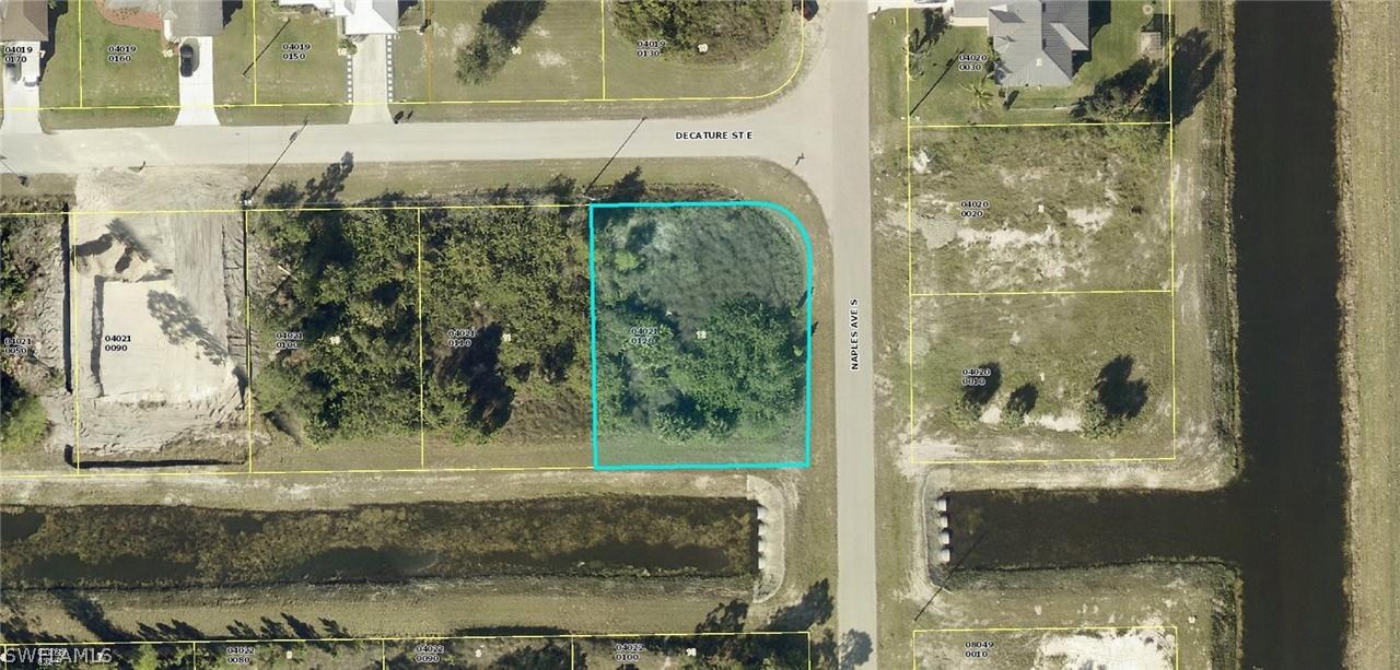 1254 Decature St., Lehigh Acres, FL 33974