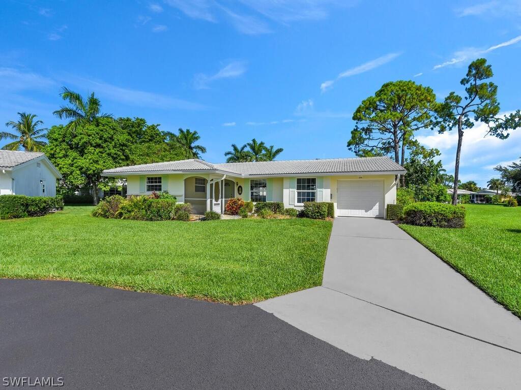36 Lanai Cir., Naples, FL 34112