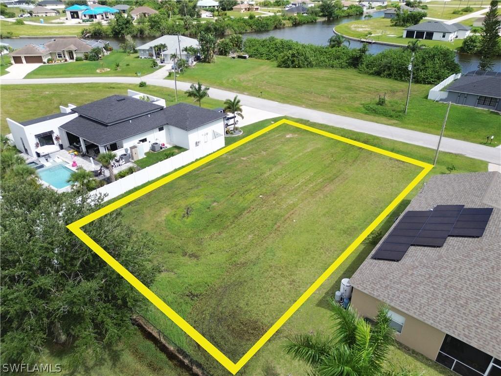 2905 NW 9th Ter., Cape Coral, FL 33993