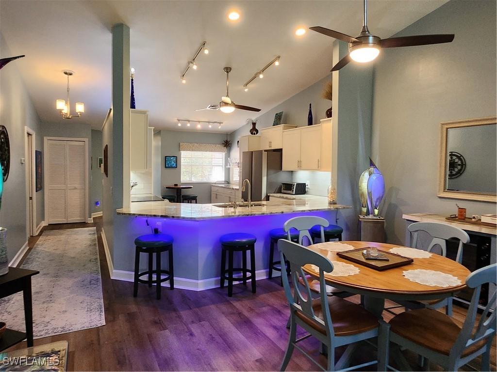 524 Lake Louise Cir. #504, Naples, FL 34110