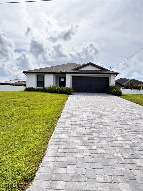 522 NW 26th Pl., Cape Coral, FL 33993