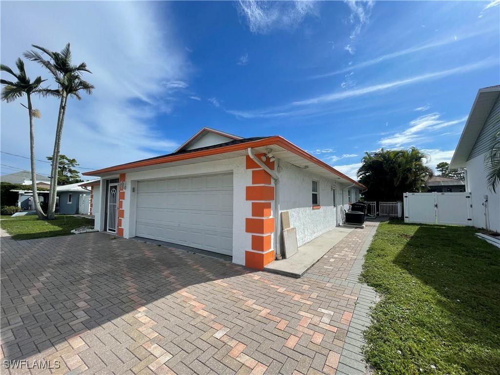 27286 High Seas Ln., Bonita Springs, FL 34135