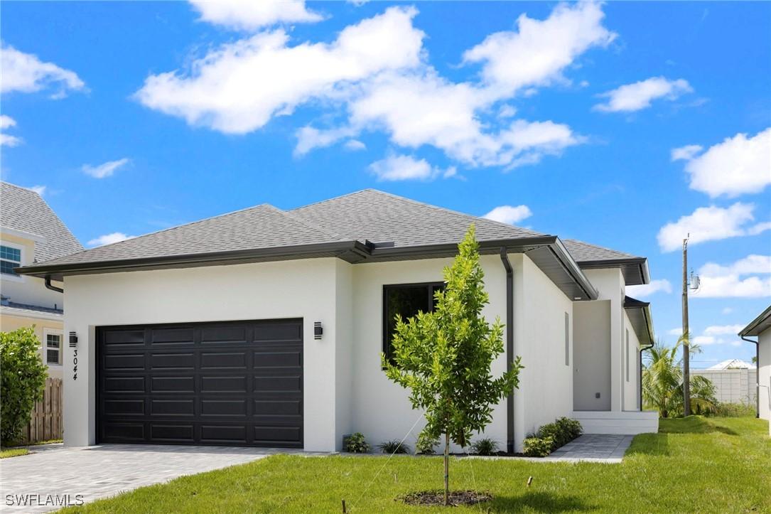 3044 Woodside Ave., Naples, FL 34112
