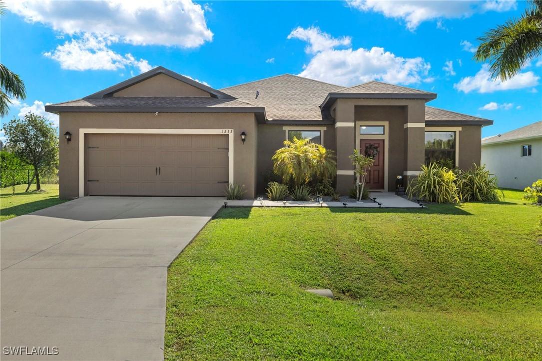 1233 SW 18th Ct., Cape Coral, FL 33991