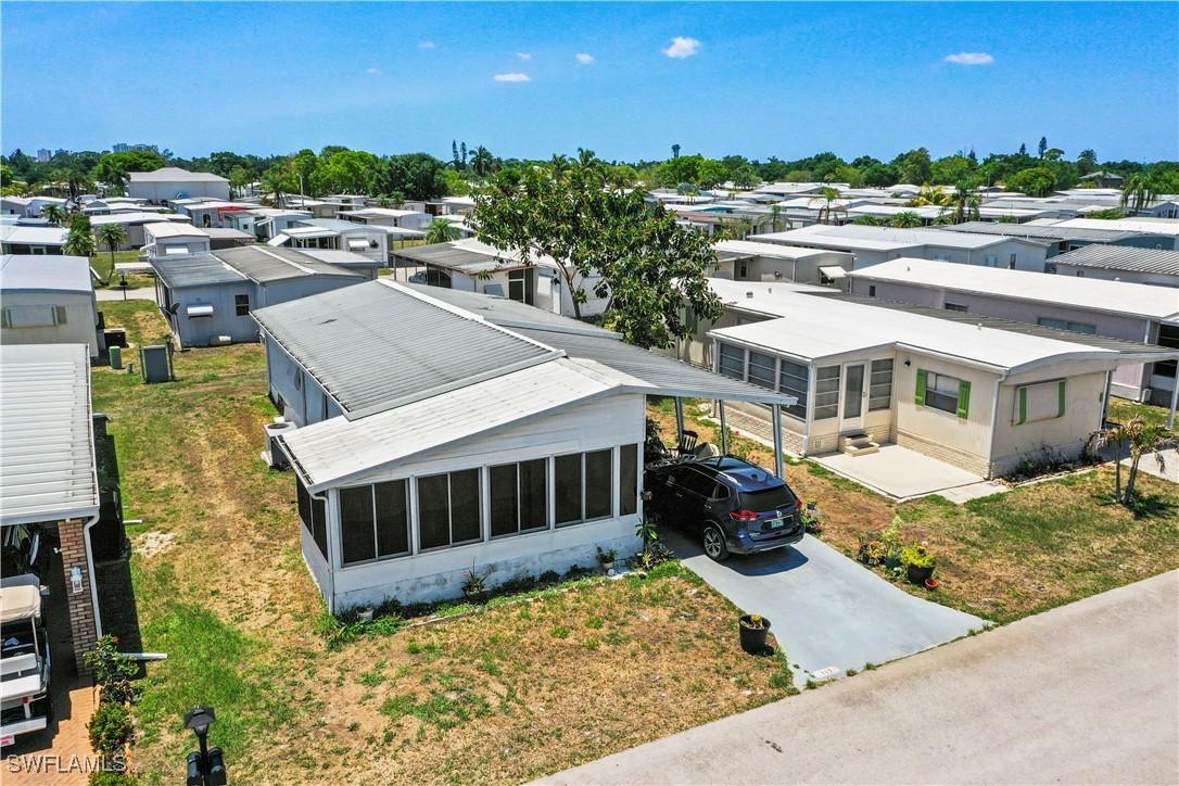 112 Poinsettia Dr., Fort Myers, FL 33905