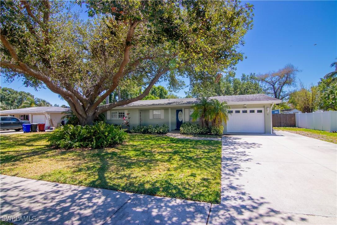 1316 Sunbury Dr., Fort Myers, FL 33901