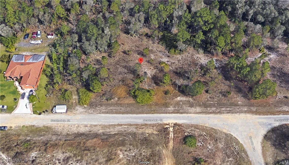 417 Scottsdale St., Lehigh Acres, FL 33974