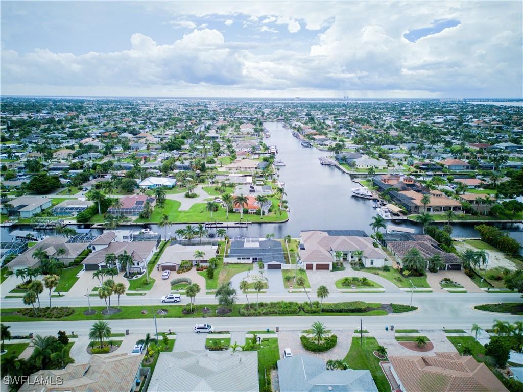4943 Pelican Blvd., Cape Coral, FL 33914