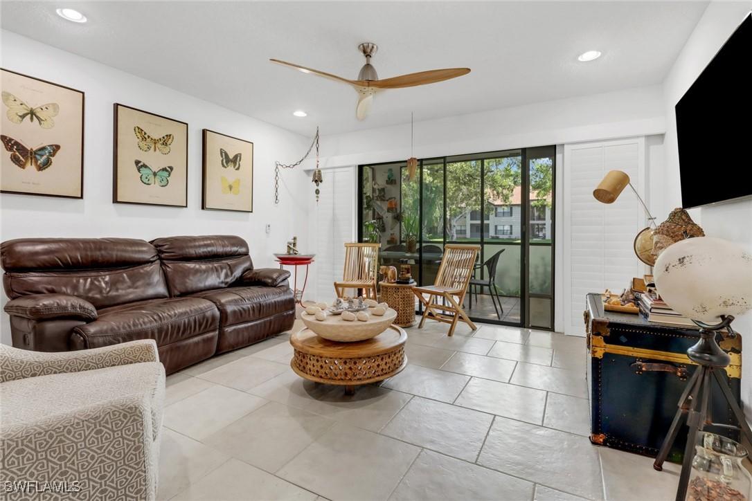 2154 Arbour Walk Cir. #2514, Naples, FL 34109