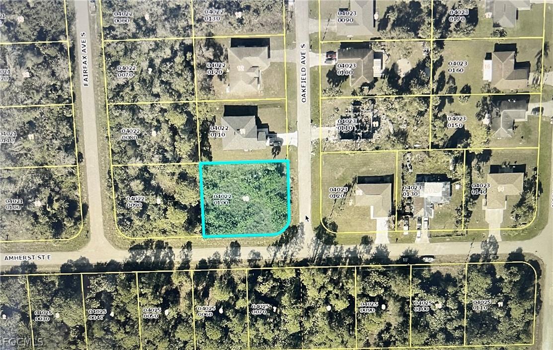 542 Oakfield Ave., Lehigh Acres, FL 33974