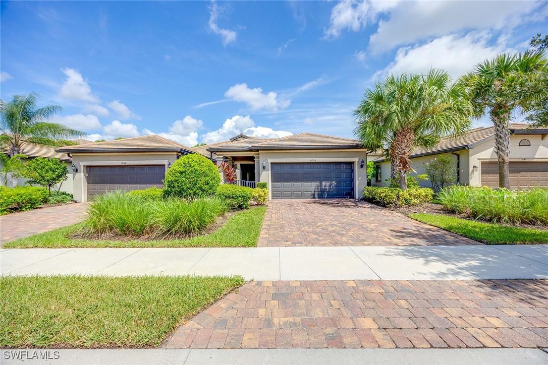7638 Jacaranda Ln., Naples, FL 34114