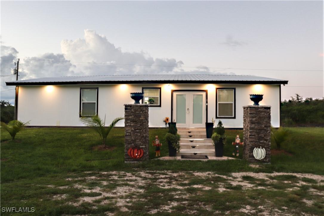 3931 42nd Ave., Naples, FL 34117