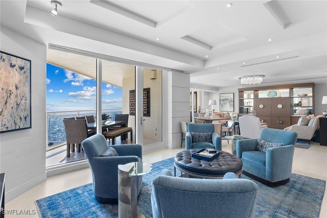 11125 Gulf Shore Dr. #701, Naples, FL 34108