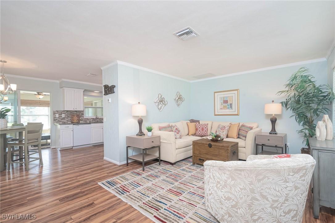 5807 Cubles Dr., Bokeelia, FL 33922