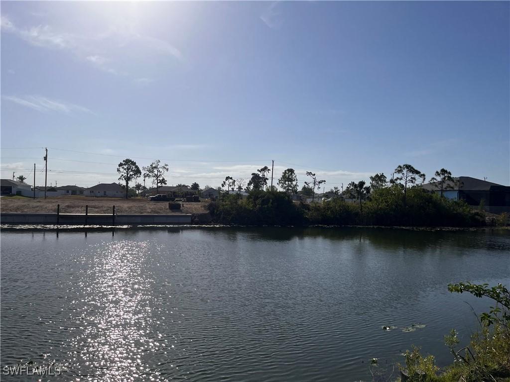 2541 NW 22nd Pl., Cape Coral, FL 33993