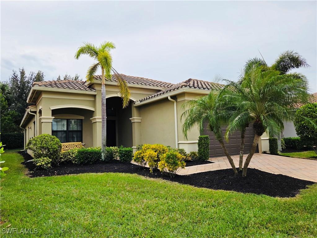 3195 Pacific Dr., Naples, FL 34119