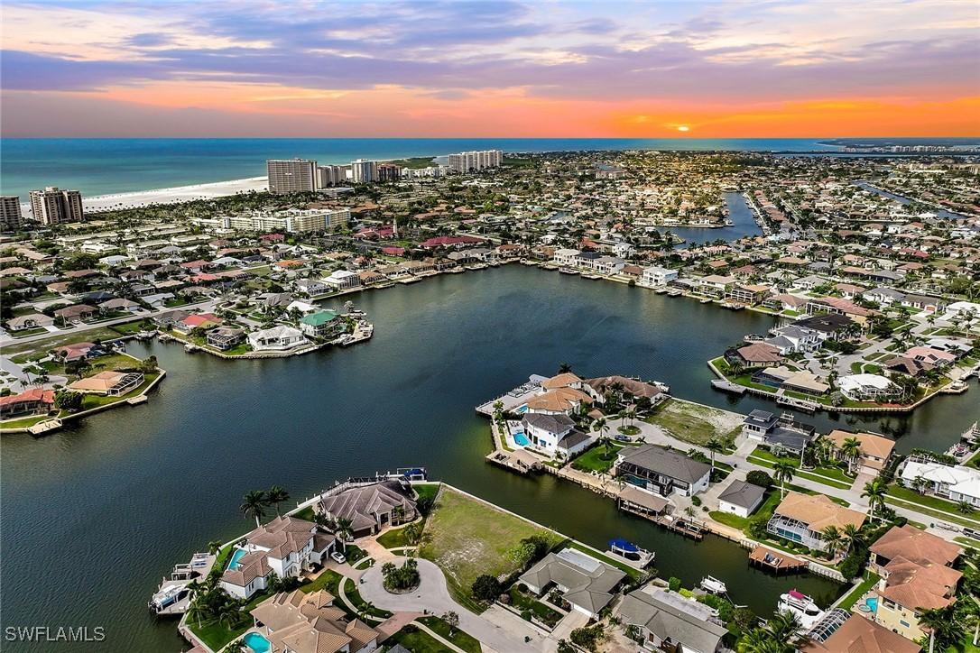 1020 Dill Ct., Marco Island, FL 34145