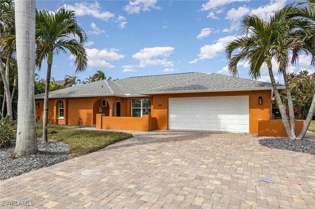 425 Connecticut St., Fort Myers Beach, FL 33931