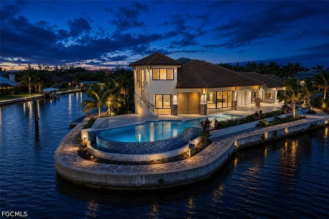 14201 Bay Dr., Fort Myers, FL 33919