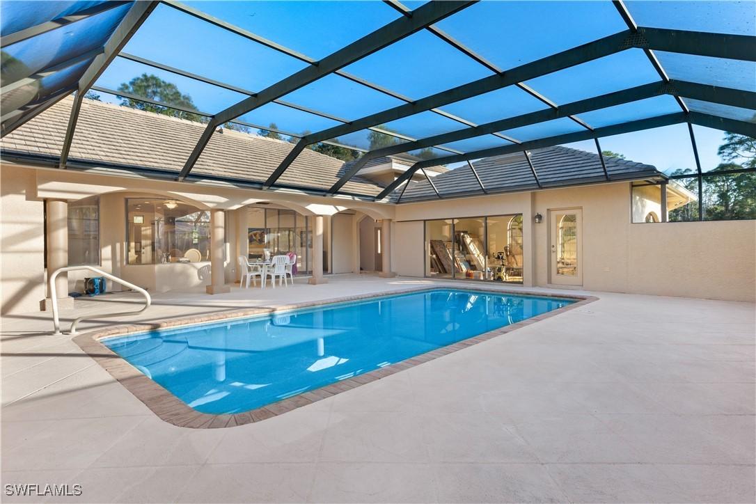 461 33rd Ave., Naples, FL 34120
