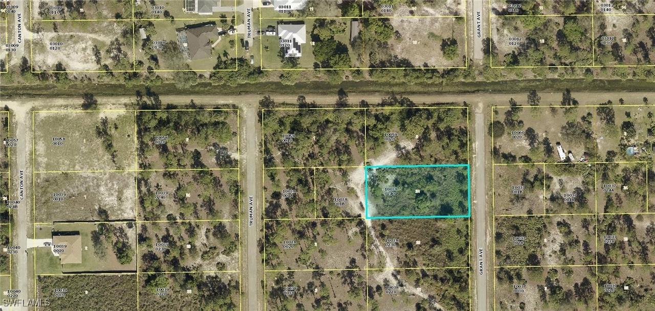 323 Grant Ave., Lehigh Acres, FL 33936