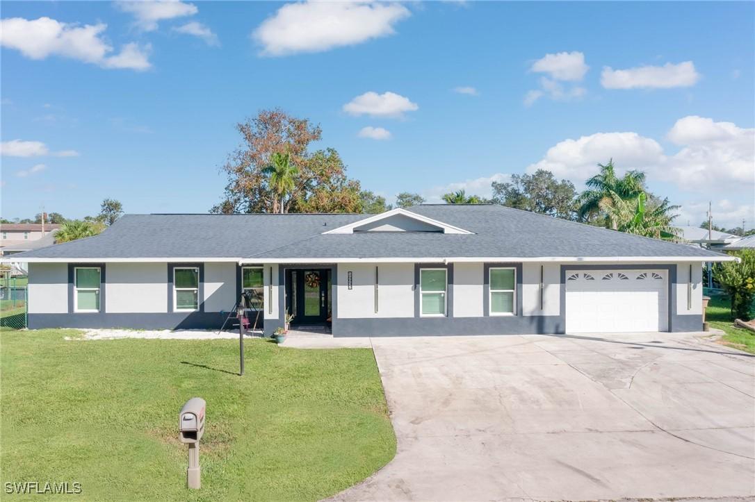 14932 Randolph Dr., Fort Myers, FL 33905