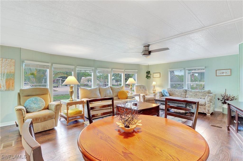 261 Indian Key Ln. #258, Naples, FL 34114
