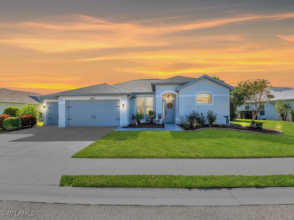 23398 Olde Meadowbrook Cir., Estero, FL 34134