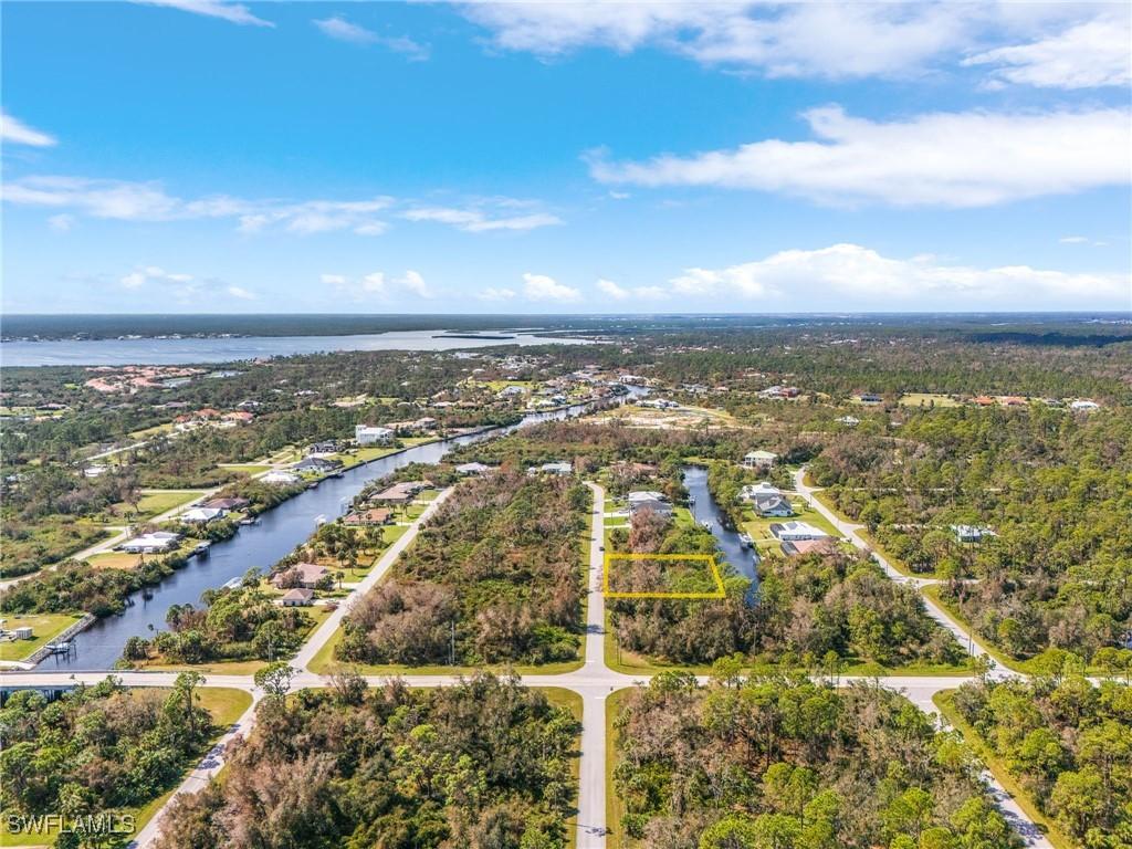 13301 Palau Cir., Port Charlotte, FL 33953