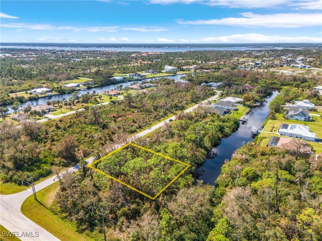 13301 Palau Cir., Port Charlotte, FL 33953