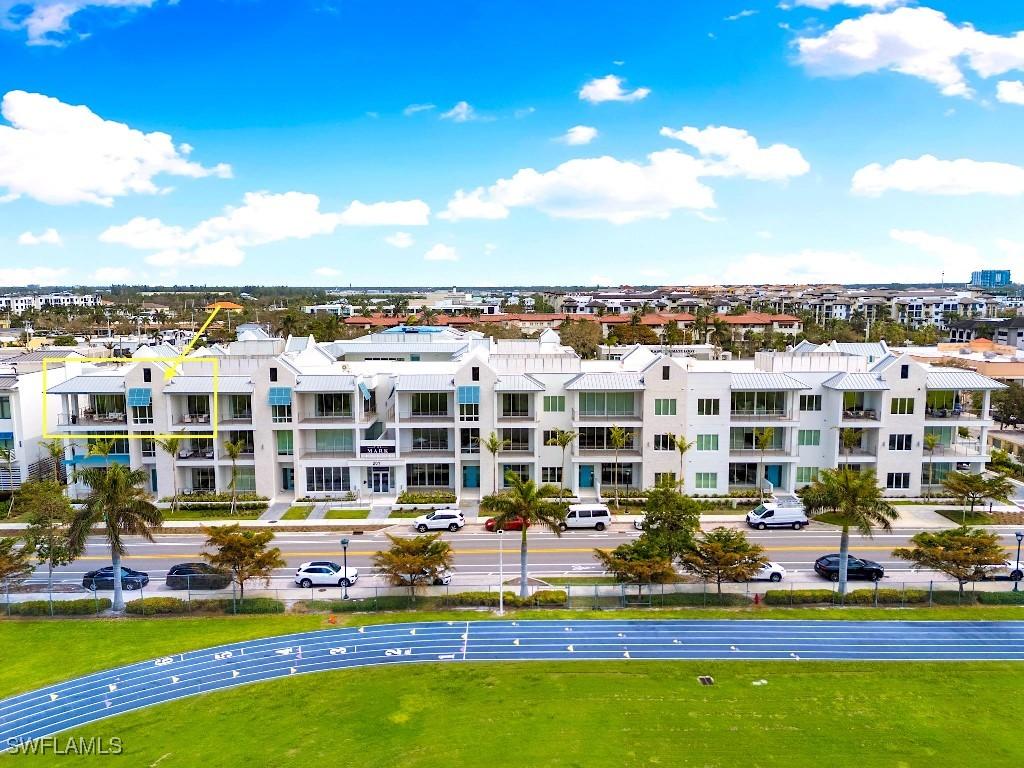201 8th St. #301, Naples, FL 34102